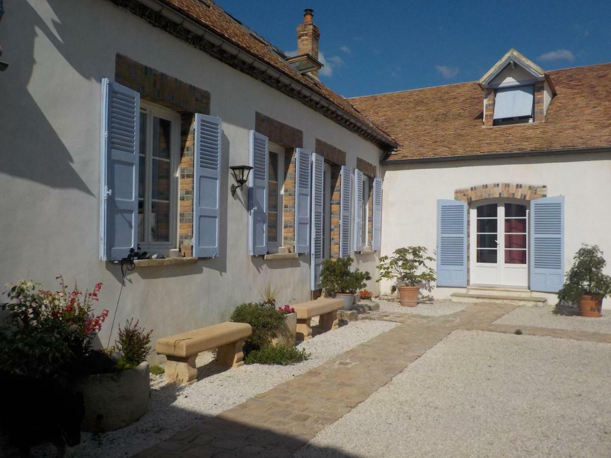 La Pastorale Bed & Breakfast Vinneuf Exterior photo